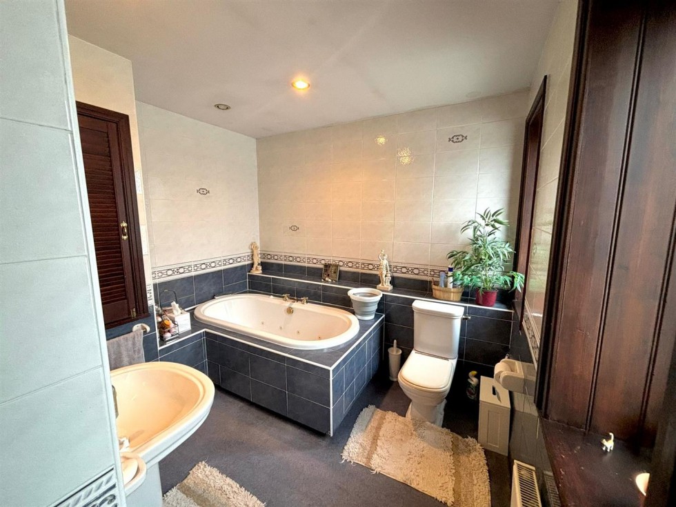 Floorplan 25