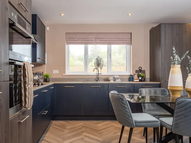Ash Holt, Newton Garden Village, photo 3