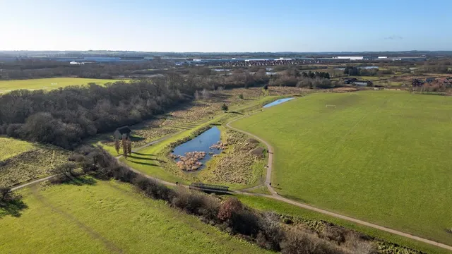 Barratt Homes at Harlestone Grange, photo 3