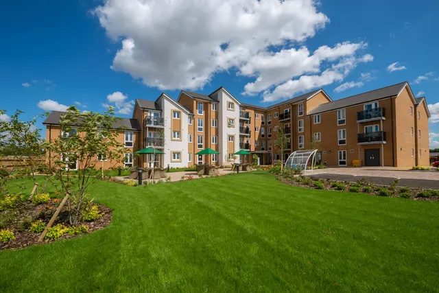 Cranberry Court, photo 2