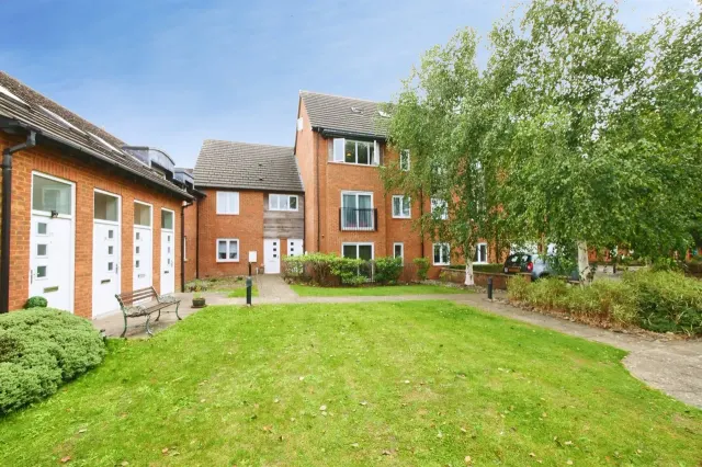 Duncombe Square, photo 2