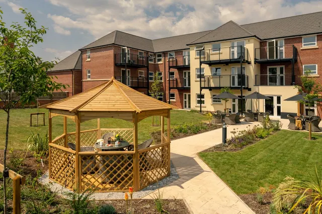 Foxglove Place, Cullompton, Devon, photo 1