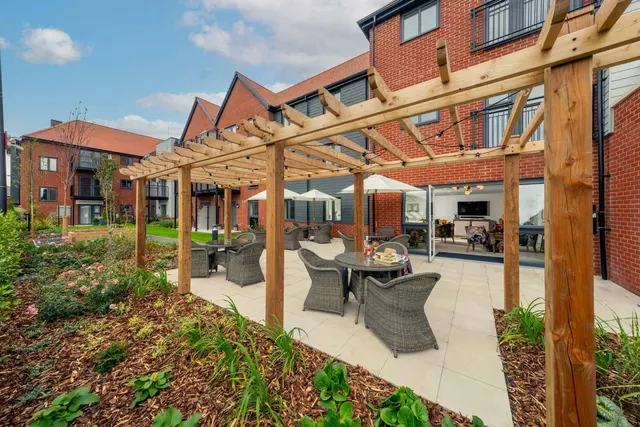 Glebe Court, Hampshire