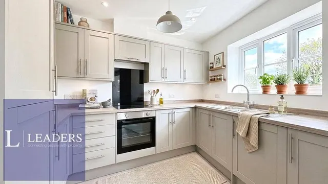 Hunwicks Court, photo 2