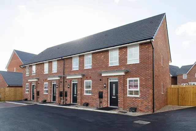 J One Seven, Cheshire