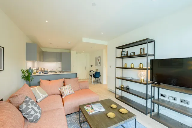 Landsby, Wembley, Greater London, photo 1