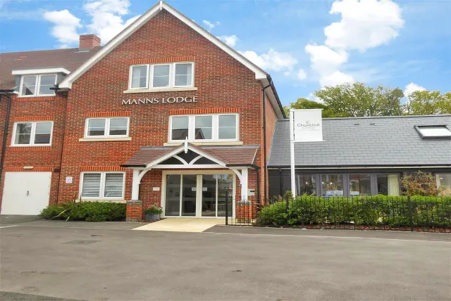 Manns Lodge, photo 3
