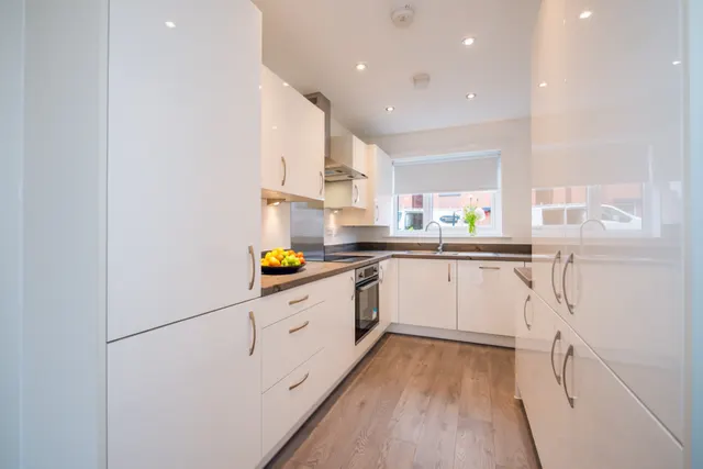 Mill Vale, Greater Manchester