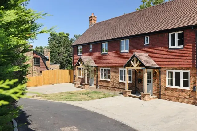 Paddock Grove, photo 3