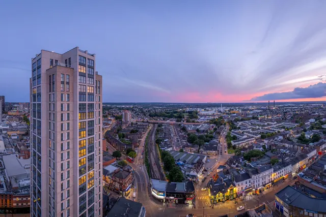 Pearson Building, Croydon, Greater London, photo 1