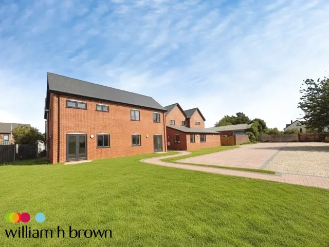 Springwood Terrace, Essex