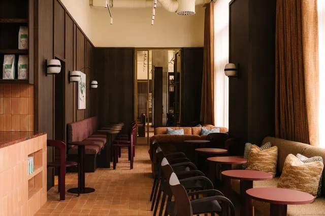 The Draper, photo 3