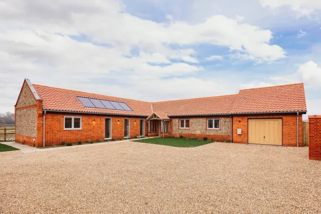 The Old Farmyard, Hempstead, Norfolk, photo 1