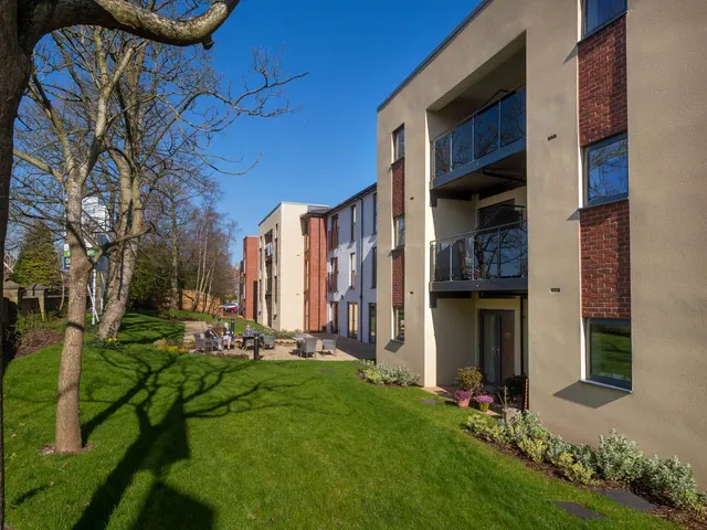 Thorneycroft, photo 2