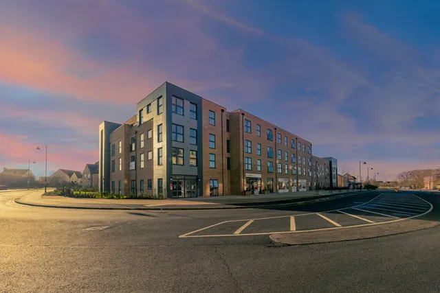 Uplands Place, photo 2
