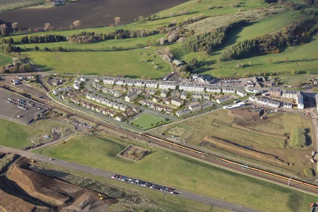 West Craigs Mews, Edinburgh, City of Edinburgh, photo 1