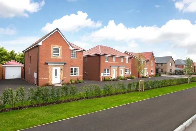Barratt Homes at Bourne, photo 3