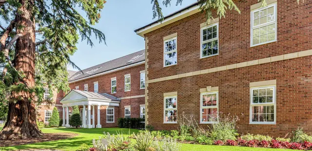 Berkeley Place, Buckinghamshire