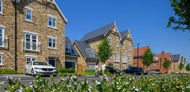 Hartland Village, Fleet, Hampshire — photo 1