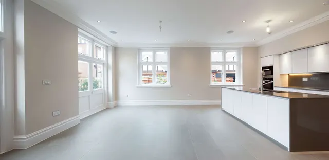 Queens Acre, Butlers Court, photo 2