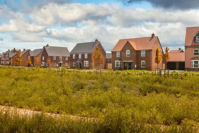 DWH Orchard Green @ Kingsbrook, Aylesbury, Buckinghamshire — photo 1