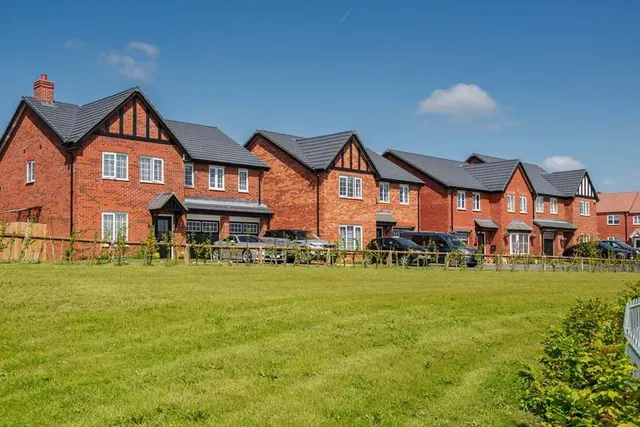 Melton Manor, photo 3