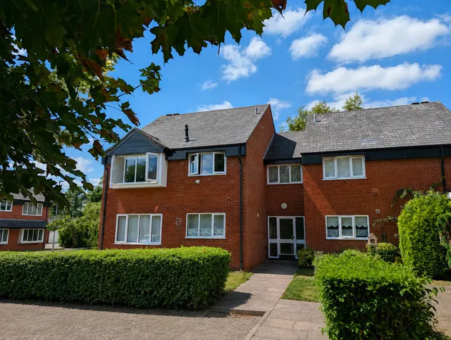 Tamworth Road, Lichfield, photo 1