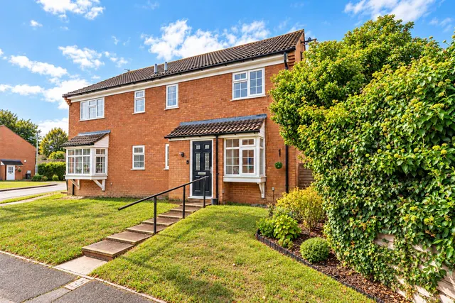 Bowmans Way, Dunstable, LU6