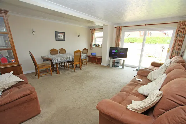 Photo 3 — Ampfield Road, Bournemouth