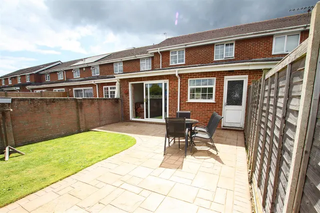 Ampfield Road, Bournemouth, photo 1