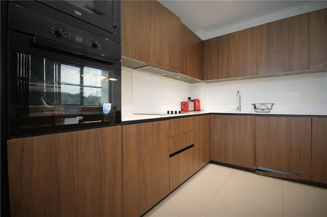 Manhattan Business Park, West Gate, W5, photo 3