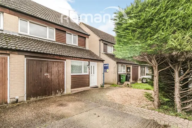 Evergreen Drive, Calcot, RG31, photo 1