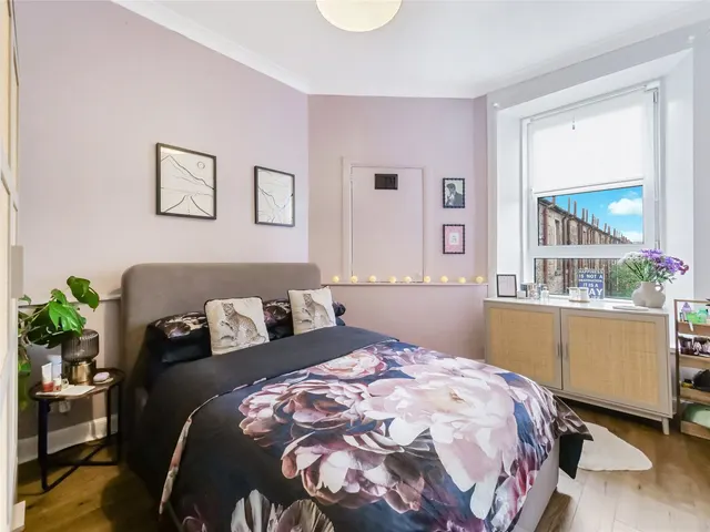 Photo 3 — Holmlea Road, Glasgow, Glasgow City, G44