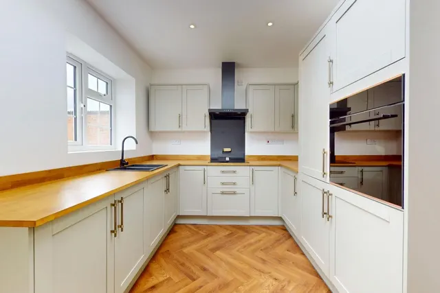 Photo 3 — Preston Grove, Trench, Telford TF2 7DD