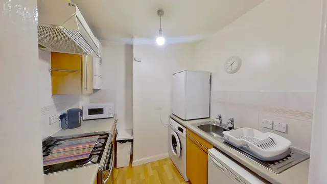 Dumbarton Road, Partick, G11, photo 3