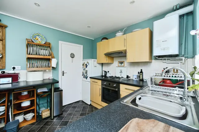 Prince Regents Close, Brighton, BN2, photo 3