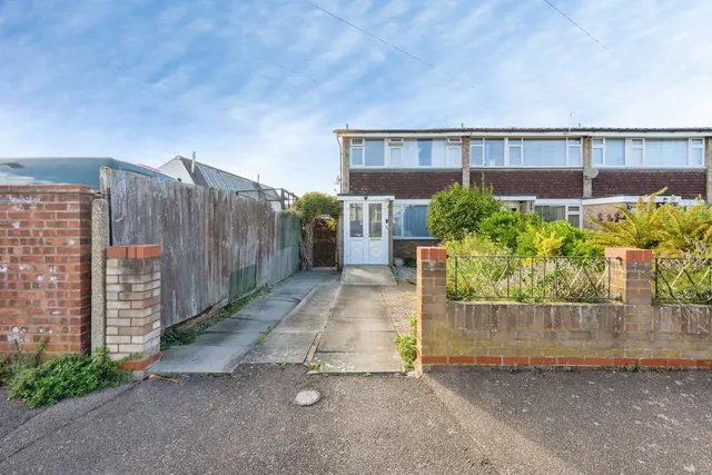 Stuart Road, Kempston, MK42, photo 1