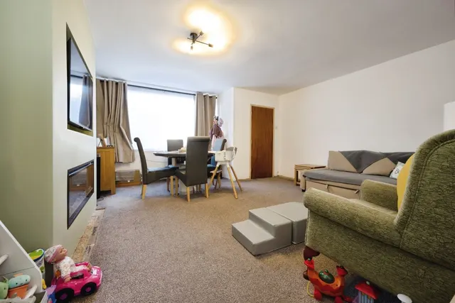 Stuart Road, Kempston, MK42, photo 3