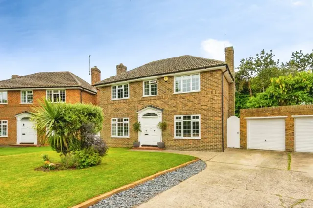 Grange Court, Bognor Regis, PO21, photo 1