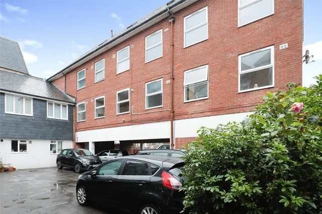 Landport Street, Southsea, PO5, photo 2