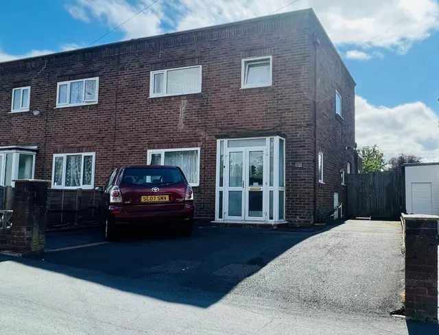Wrekin Drive, Donnington, TF2 8DU, photo 1