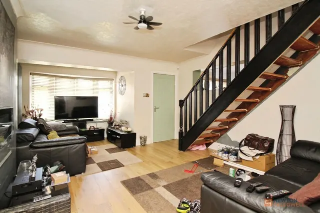 Montague Avenue, Syston, LE7, photo 3