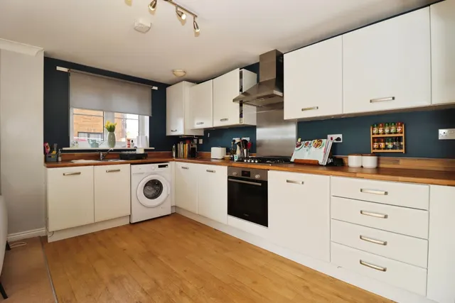 Photo 3 — Honeysuckle Road, Lyde Green, Bristol, BS16