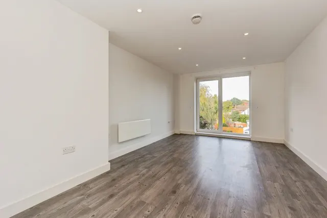 Buxton Road, Stockport, SK2, photo 3