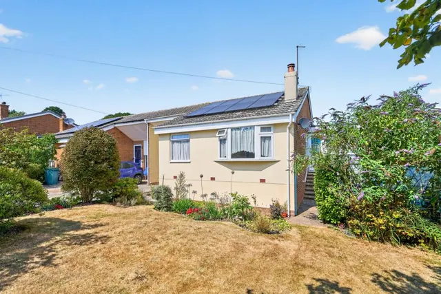Greenlydd Close, Niton, PO38, photo 1