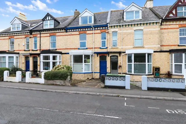 Clovelly Road, Bideford, EX39, photo 2