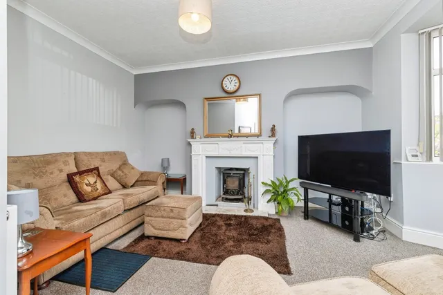Photo 3 — Geneva Crescent, Darlington, Durham, DL1