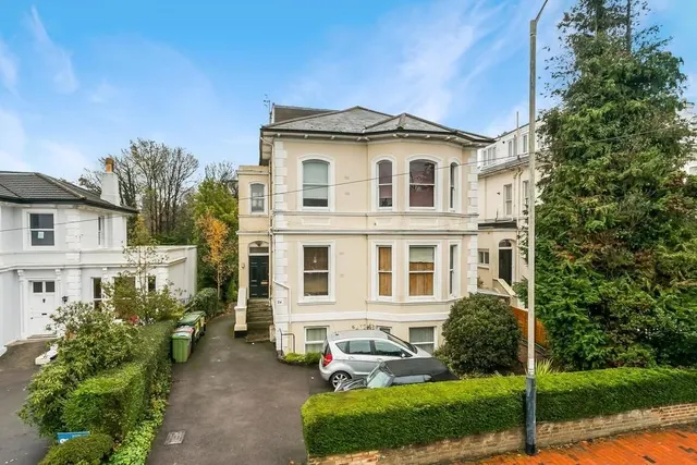 24 St James' Road, Tunbridge Wells, Kent TN1 2JZ, photo 1