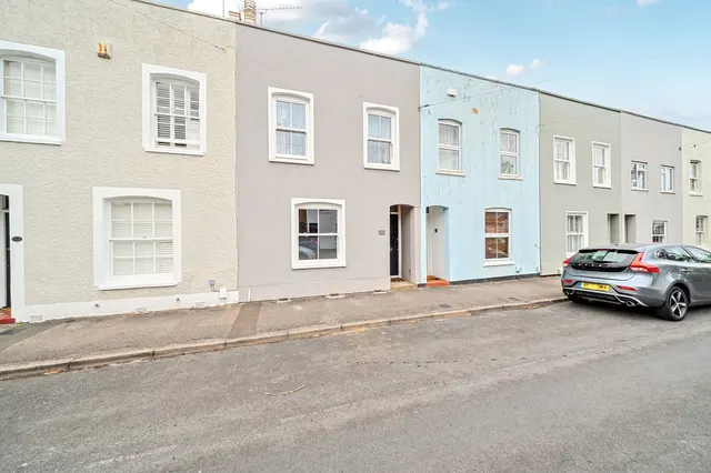 Albert Street, Windsor, SL4, photo 1