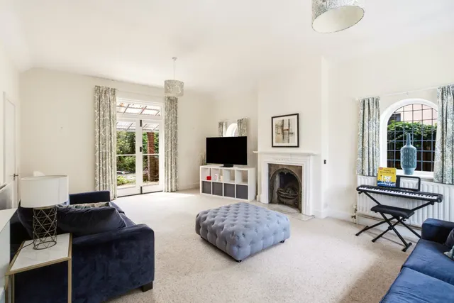 Moreton Avenue, Harpenden, AL5, photo 2